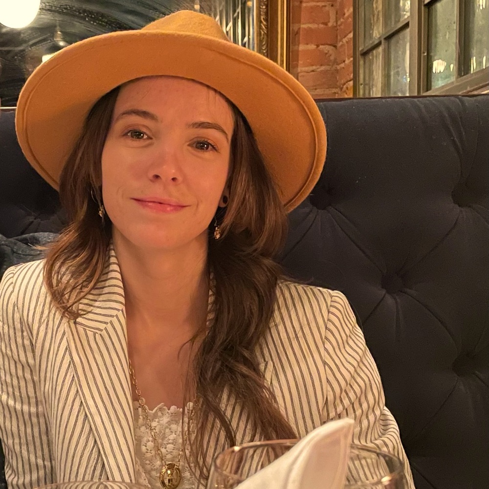 Meet your Posher, Lilah
